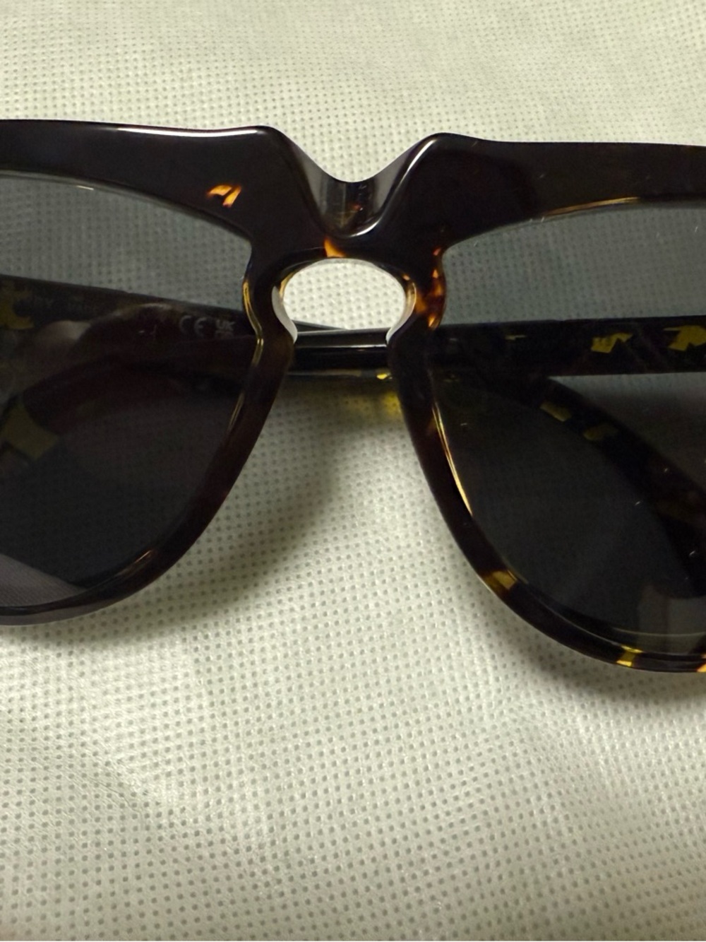 Burberry woman’s sunglasses new - Picture 7 of 10